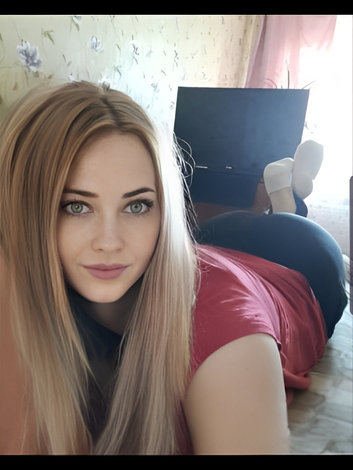 Олеся привлекательная девушка из Нижнего Новгорода цена от 5000 руб