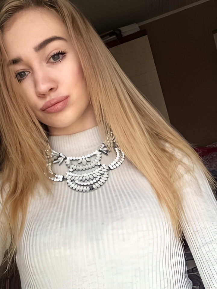 Индивидуалка Викуся, доступна для личного знакомства от 1500 руб