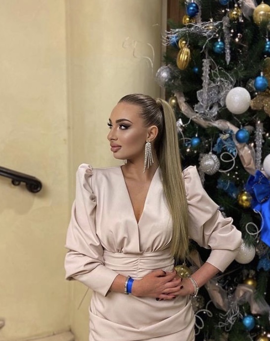 🎥 Снежана привлекательная девушка из Нижнего Новгорода цена от 8000 руб