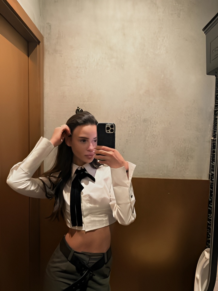 Индивидуалка Викуля, доступна для личного знакомства от 10000 руб