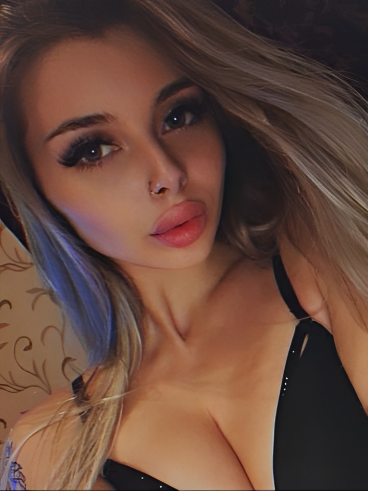 Индивидуалка Зиглинда, доступна для личного знакомства от 2500 руб